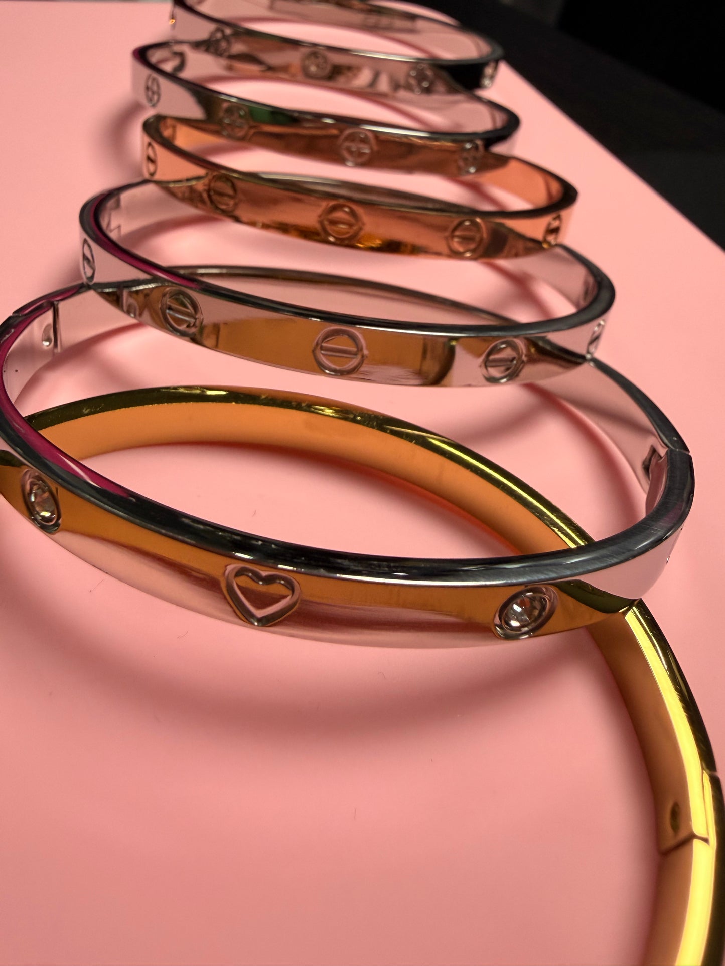 UR FAVORITE BANGLE
