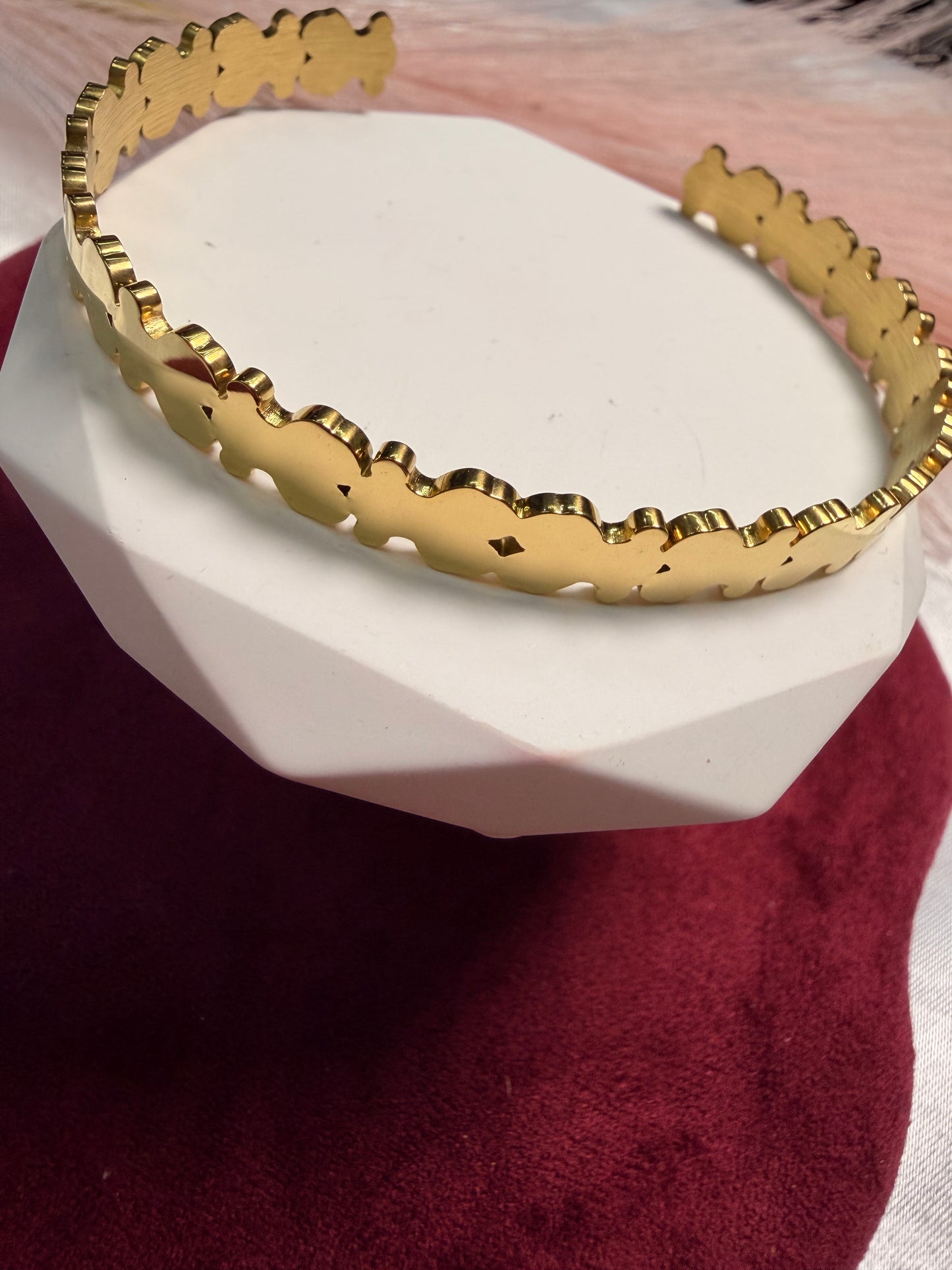 T full bear bangle