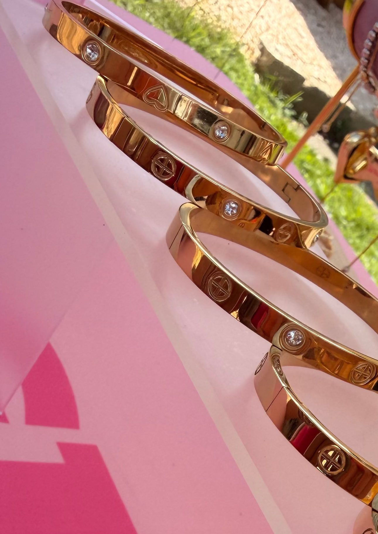UR FAVORITE BANGLE