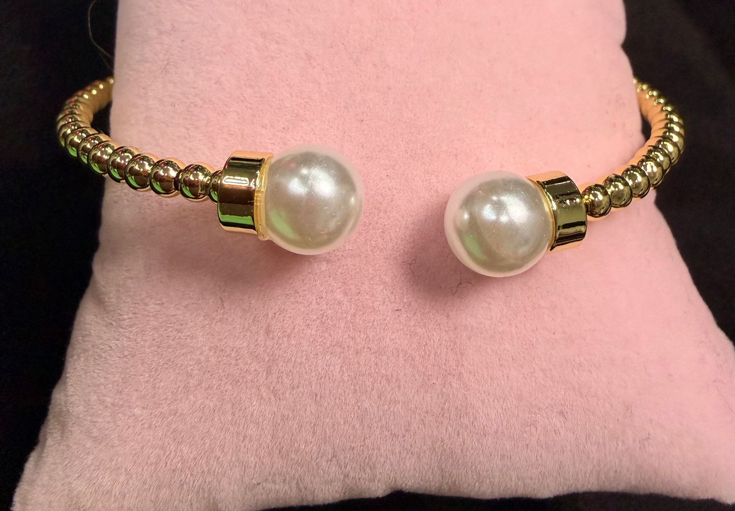CATTALINA PEARL BANGLE