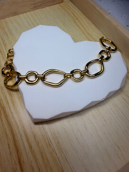 Omega bracalet