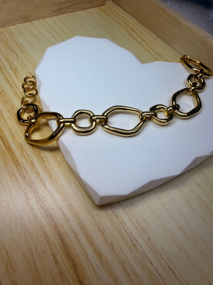 Omega bracalet