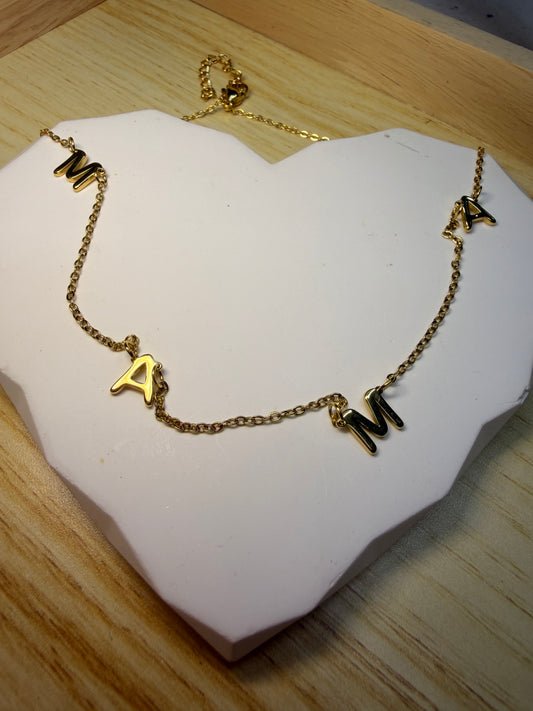 MAMA NECKLACE