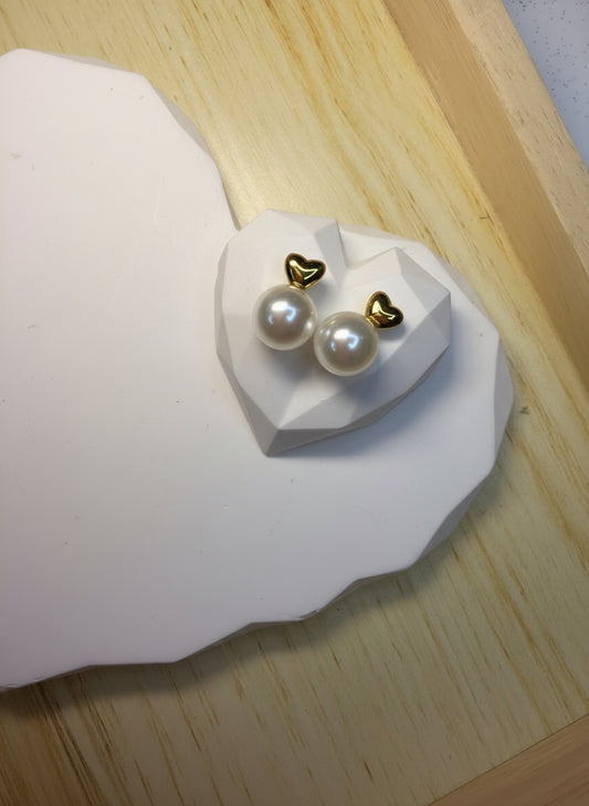 Love Pearls earrings