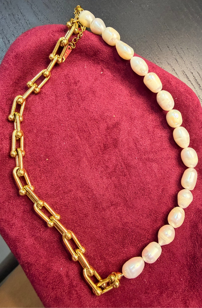 Magdalena chain neck
