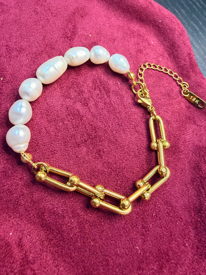 Magdalena Chain bra